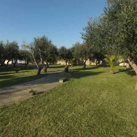 Oda ve Kahvaltı Usciglio 5*